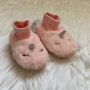 Gap Baby Toddlers Unicorn Slippers, Shoe Size S (5/6)